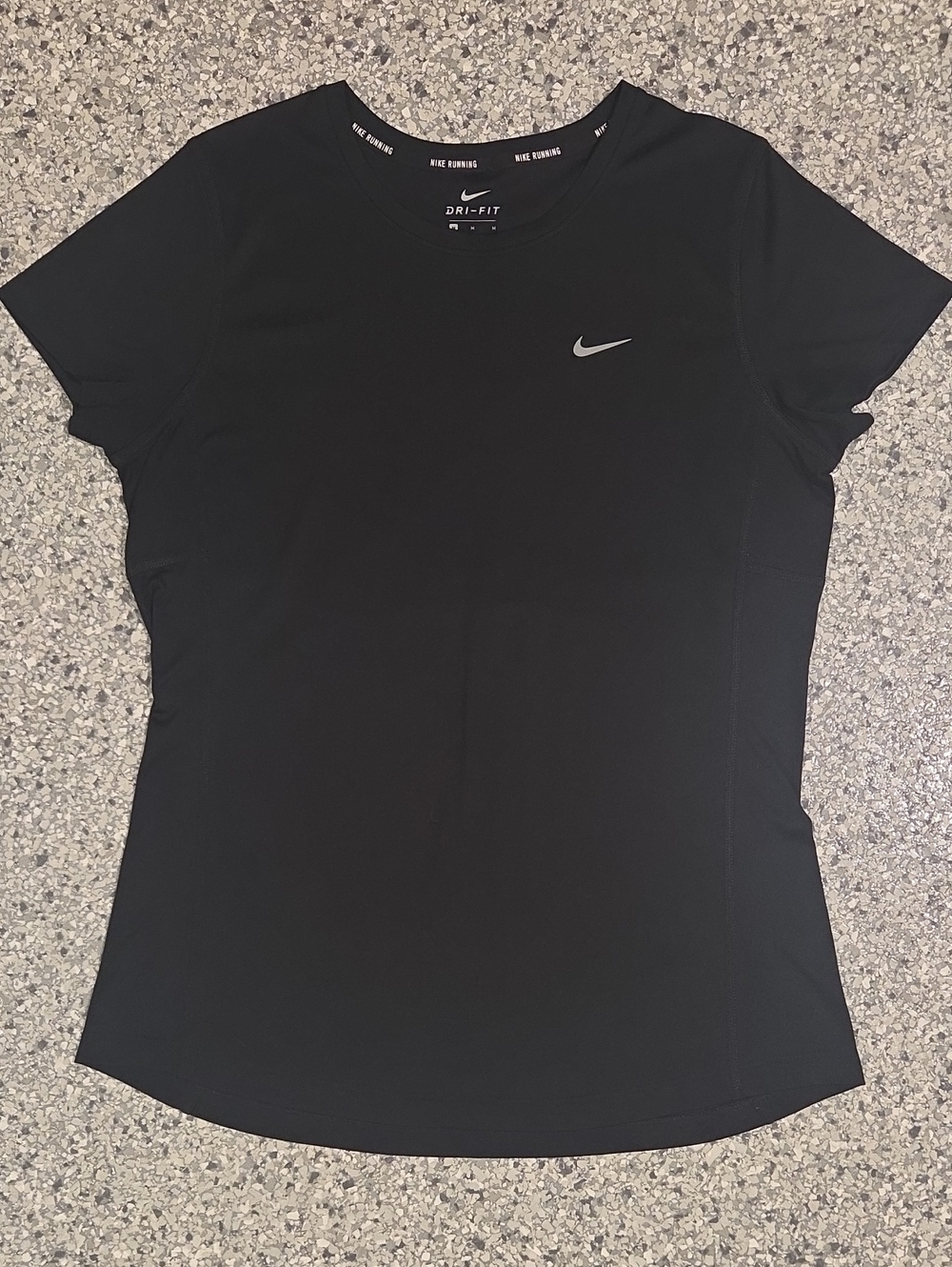 Black Nike Running T-shirt Size Medium